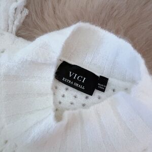 Vici White Long Sleeve Dress